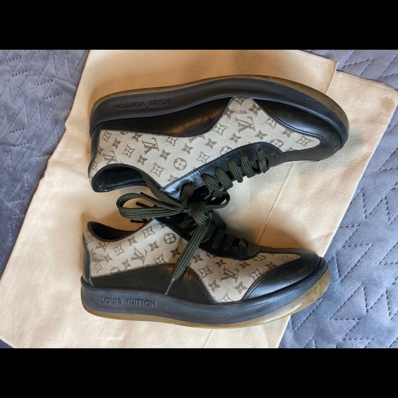Used Louis Vitton Sneaker - Picture 4 of 8
